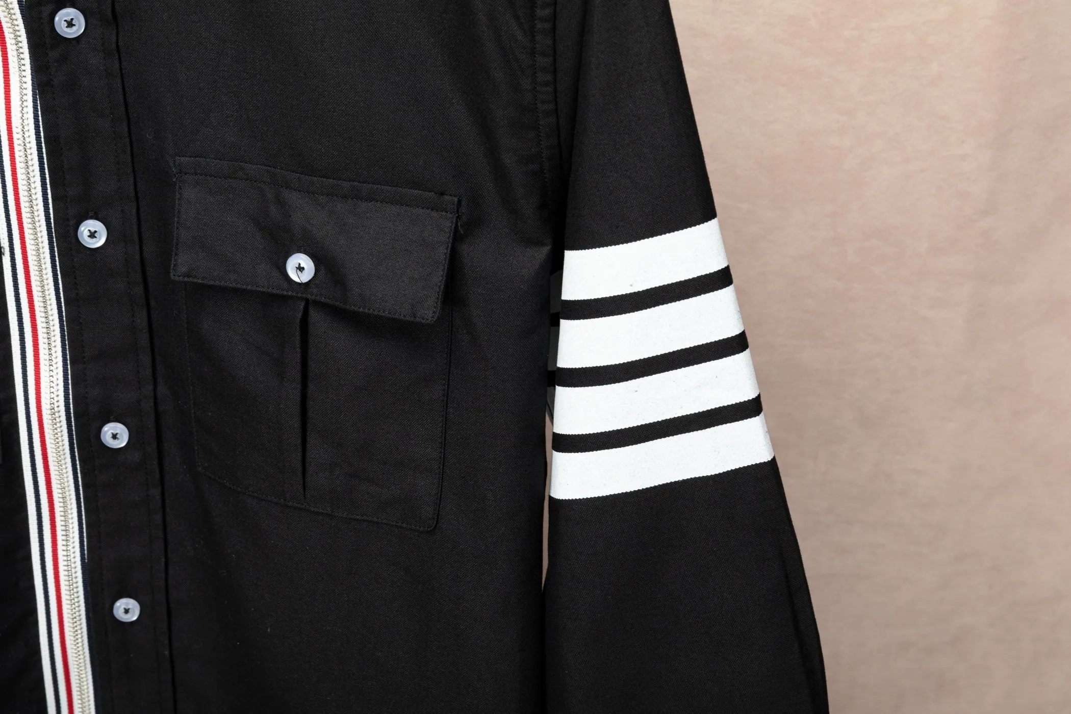 𝗧𝗵𝗼𝗺 𝗕𝗿𝗼𝘄𝗻𝗲 White 😌 Classic ～TB ， ， ！ ， 🕺 ！ ！ ， ， ， New Arrival， ～ ：Black Navy Blue Sizes：01234